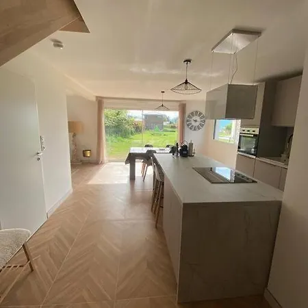 Maison Neuve Commune Evian Les Bains 빌라 *