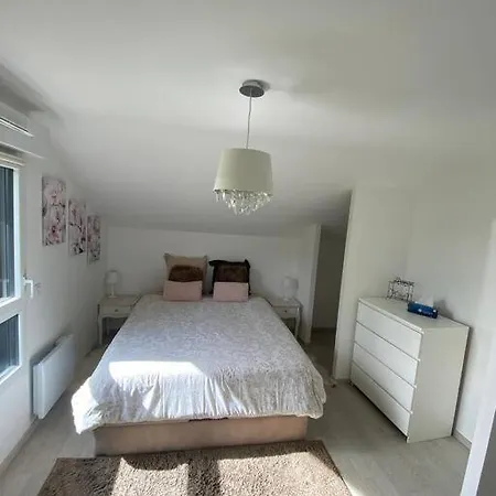 Maison Neuve Commune Evian Les Bains Publier